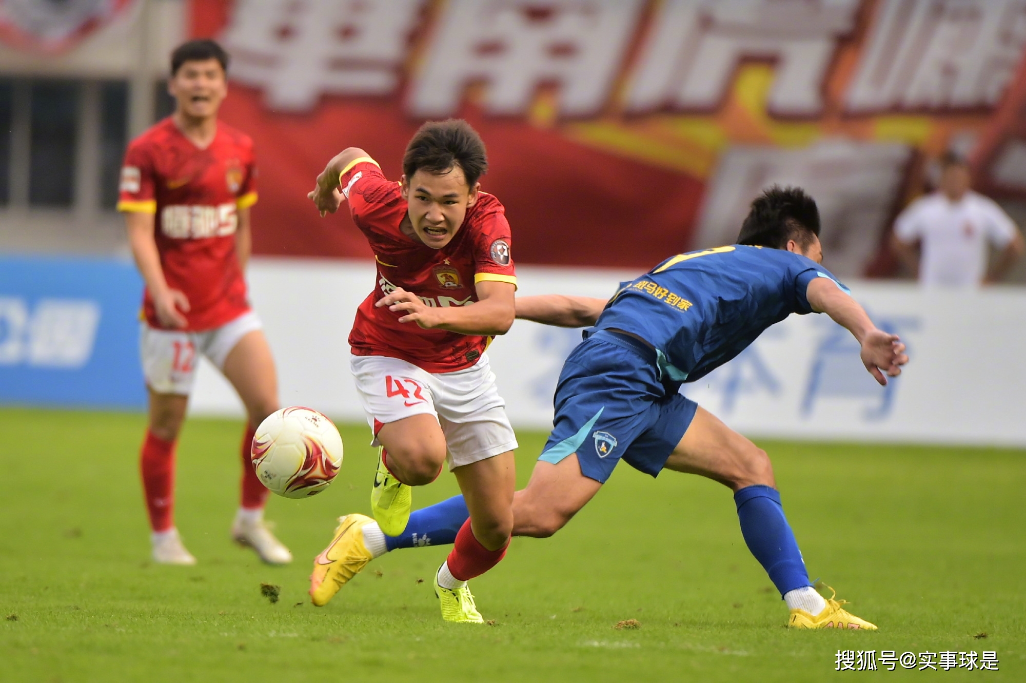 AYX SPORTS-广州队迎NBA总决赛关键赛，转会期临场应变，震撼外界，细节决定成败